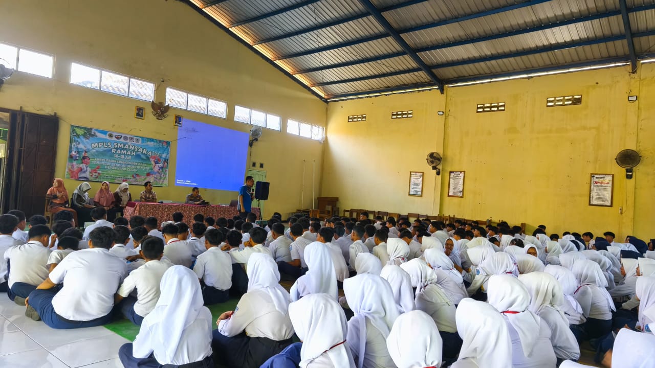 MPLS Hari Kedua (15 Juli 2025) Bersama Bapak Endri Kurniawan, S.Pd Selaku Plt Kepala SMA N 1 Karangrayung