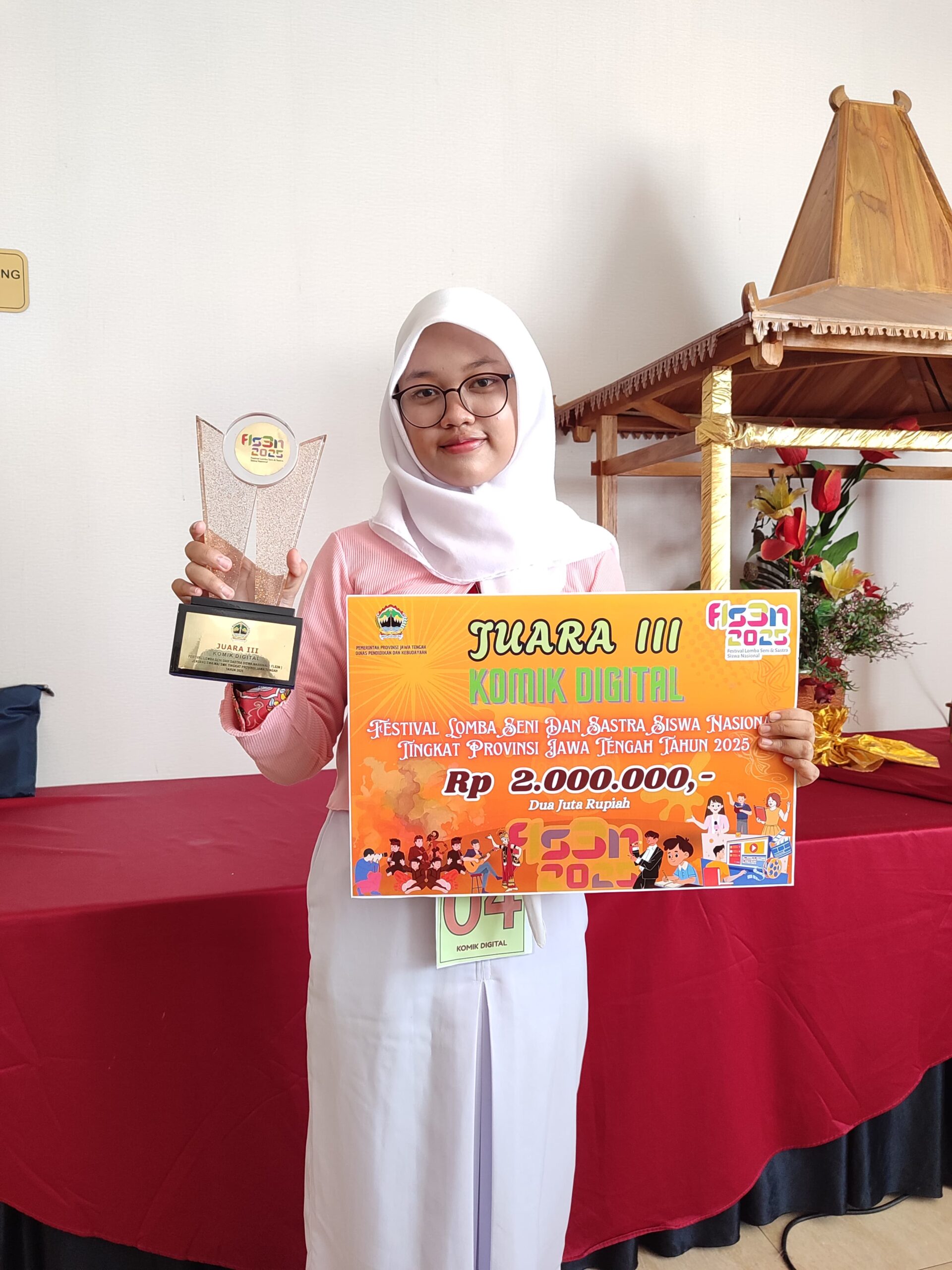 Edlyn Nandita Raih Juara 3 FLS3N Komik Digital Tingkat Provinsi Jawa Tengah